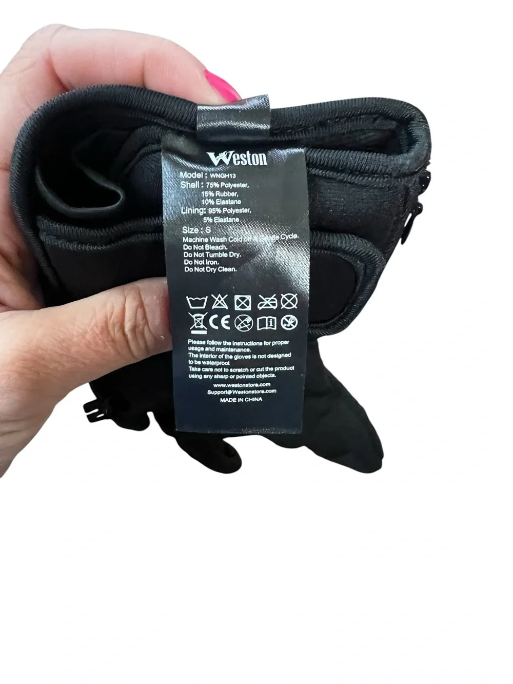 Weston Heated Gloves in Black with Charger